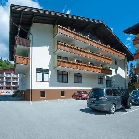 Bergblick Anna In With Balcony كابرون
