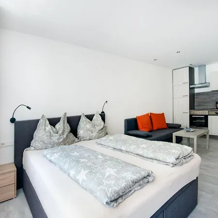 In Near Slopes Apartment *