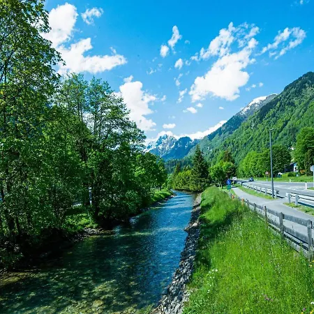 In Near Slopes アパート